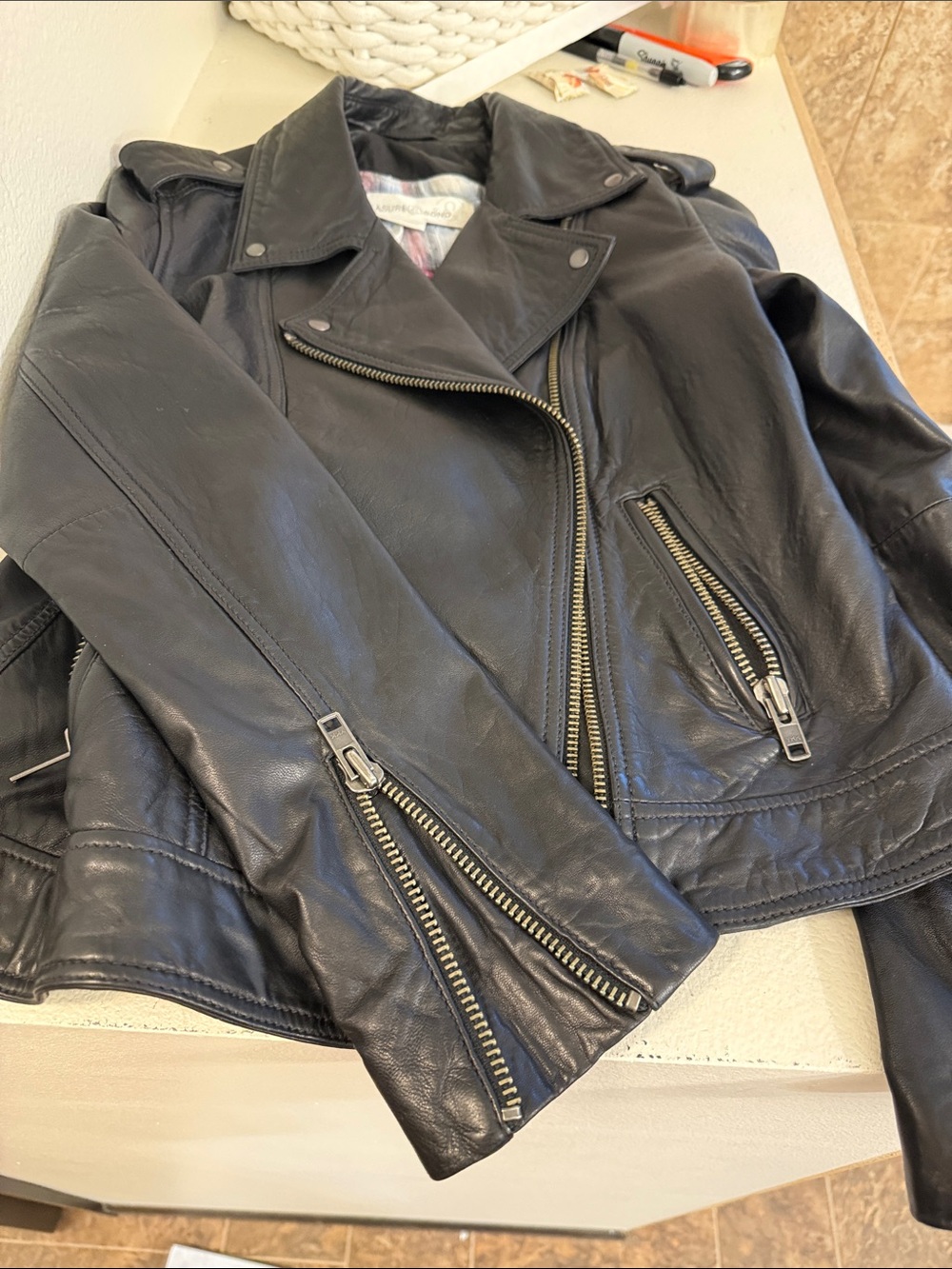Treasure and Bond Women’s Black Leather Moto Jacket - Classic Biker Style